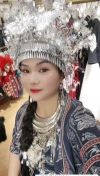 大东苗族小妹